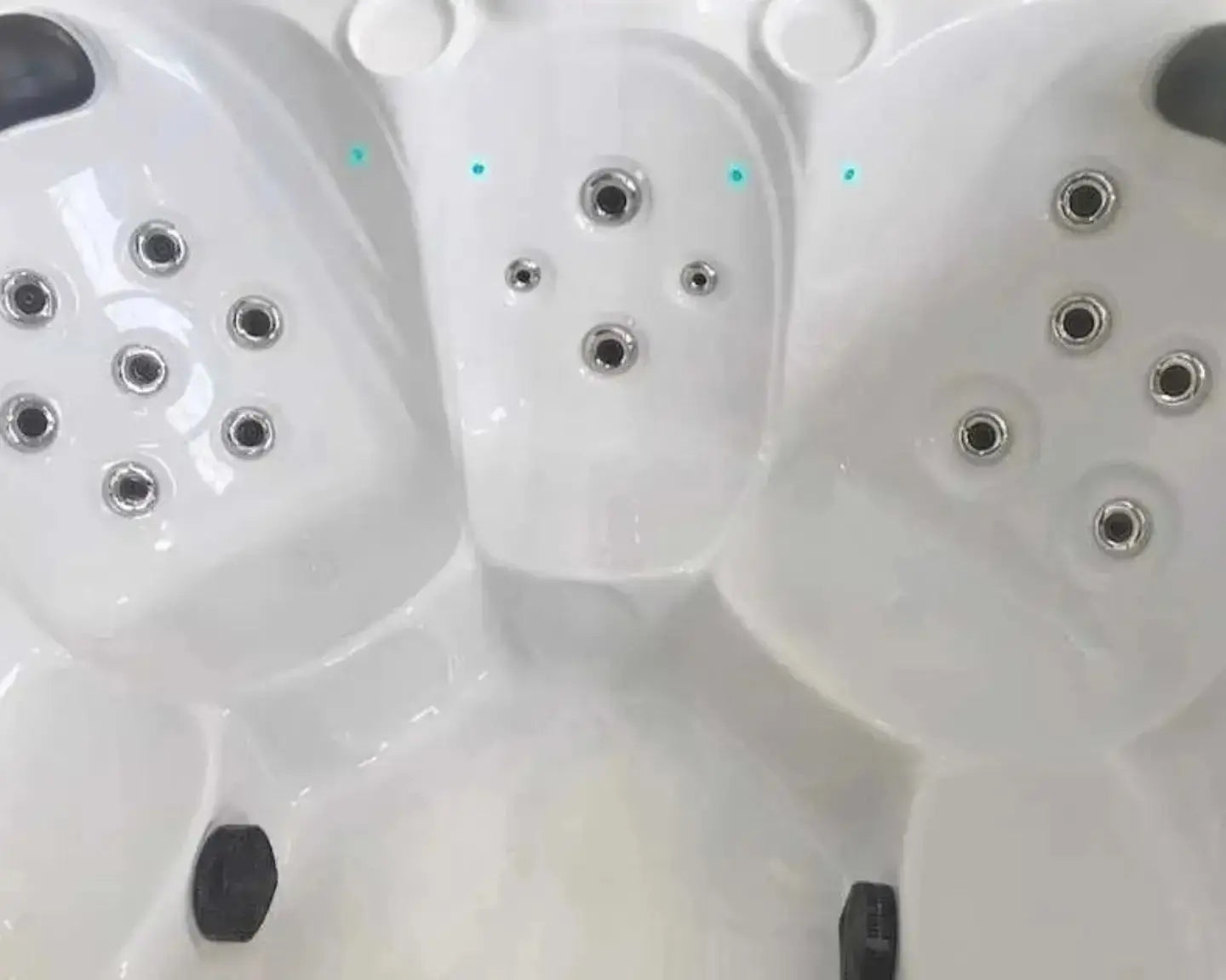 Spa Praise Classic Devine Spas