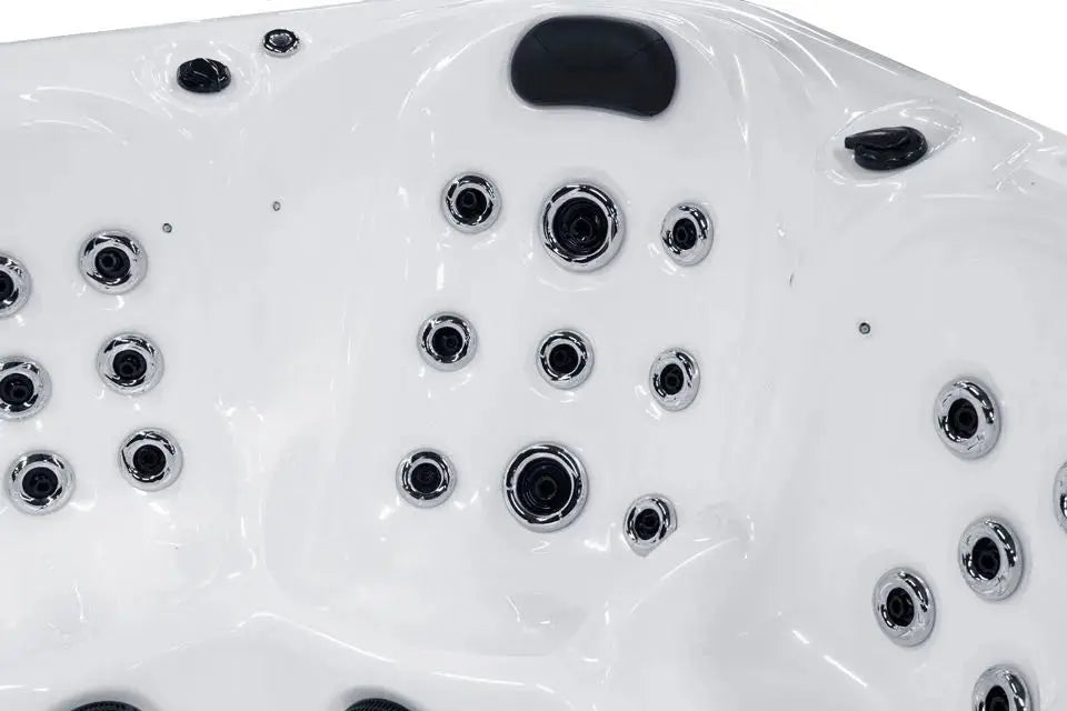 Devine Spas Spa Miracle - Home & Garden > Pool & Spa > Spas Spa