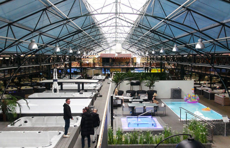 Fonteyn Spas: ’s Werelds Grootste Showroom (35.000 m²) vol Luxe Inspiratie
