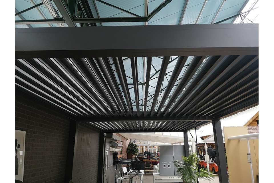 Passion Spas Lamellen Overkapping Antraciet - Home & Garden > Pool & Spa > Spas