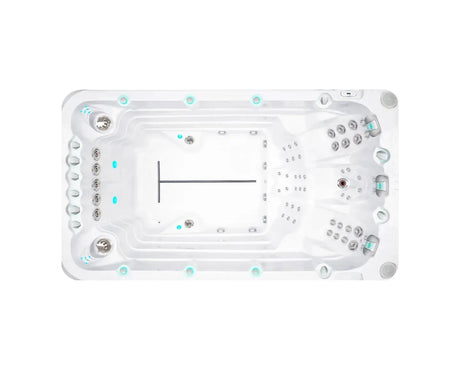 Witte zwemspa met stromingszones en zitplaatsen, moderne jacuzzi buiten voor sport en ontspanning.