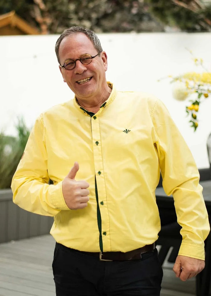 Edwin, spa-adviseur bij Fonteyn Spas, gespecialiseerd in technologie